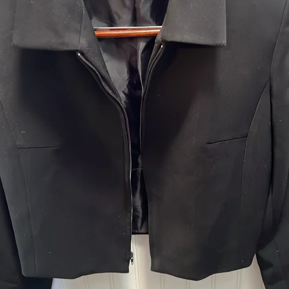 Carmel Zhao Black Zip Up Crop Jacket Size 4